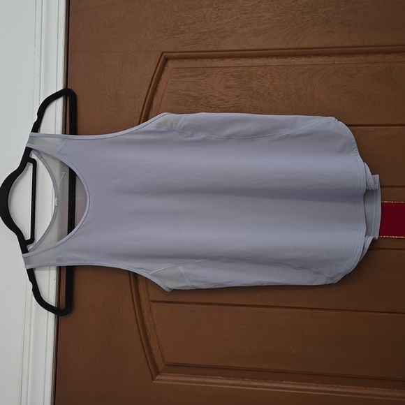 Lululemon Tank Size 4 - Picture 1 of 3